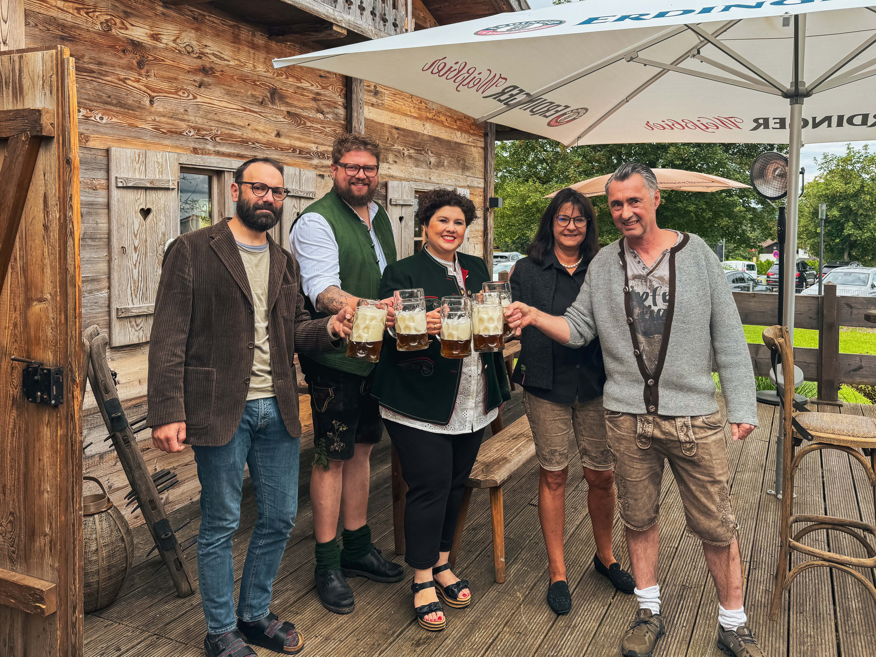 Gruppenfoto bei der Bierprobe