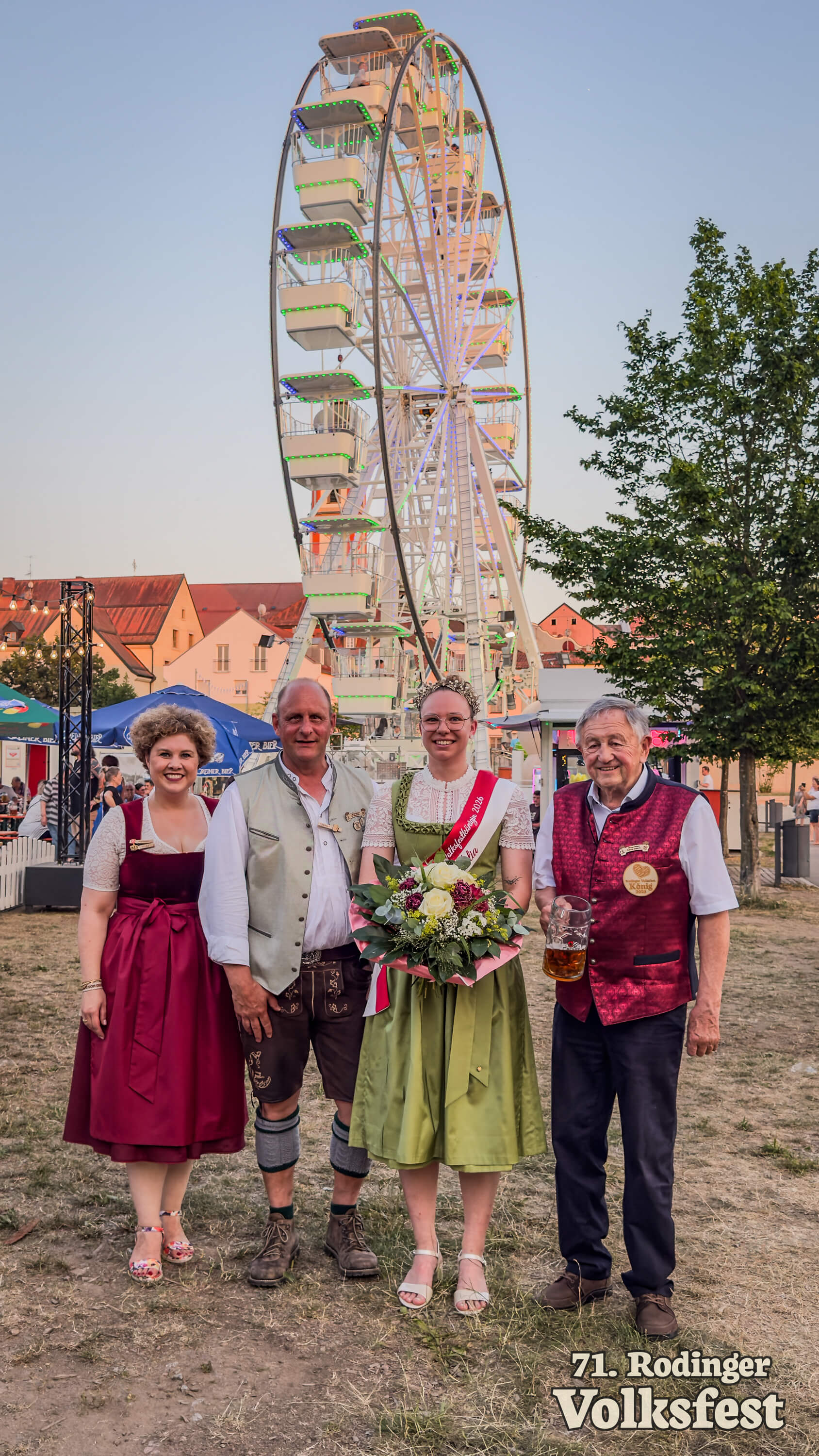 Krönung der Volksfestkönigin